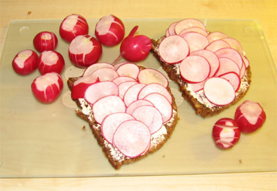 dba1/radieschen_brot.jpg